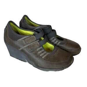 TSUBO Strap Mary Jane Wedges 7 AD7-02